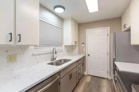 Kitchen - 1730 Fulkerth Rd, Turlock, CA 95380 photo 2 of 3