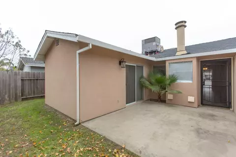 Exterior - 1730 Fulkerth Rd, Turlock, CA 95380 photo 3 of 4
