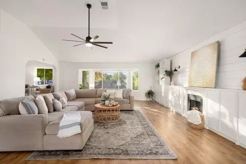Living - 6732 Beech Ave, Orangevale, CA 95662 photo 4 of 4