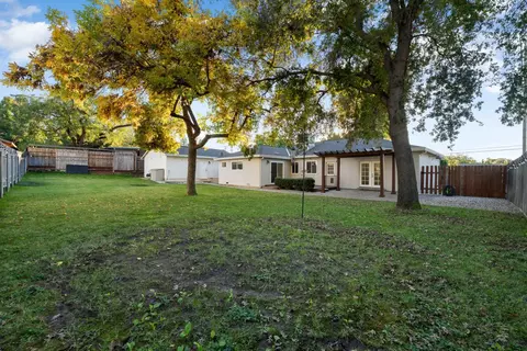 Exterior - 6732 Beech Ave, Orangevale, CA 95662 photo 14 of 23