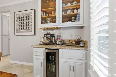 Kitchen - 297 Brookview Dr, Tracy, CA 95377 photo 1 of 7