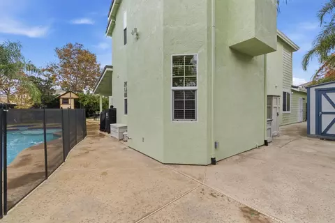 Exterior - 297 Brookview Dr, Tracy, CA 95377 photo 9 of 13