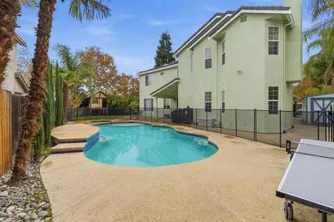 Exterior - 297 Brookview Dr, Tracy, CA 95377 photo 11 of 13