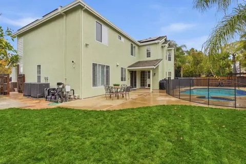 Exterior - 297 Brookview Dr, Tracy, CA 95377 photo 7 of 13