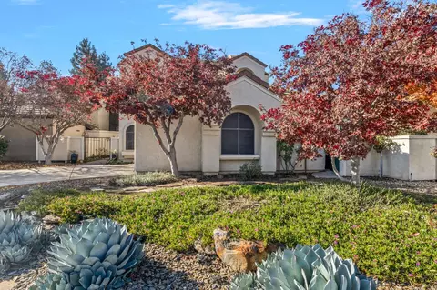 1168 Copper Cottage Ln, Modesto, CA 95355