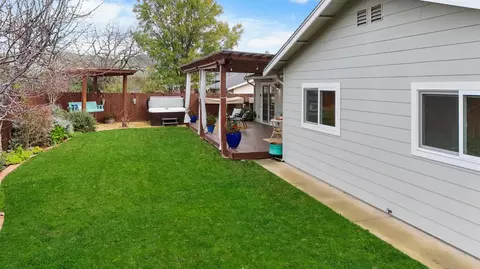 1493 Delaware Dr, Concord, CA 94521 photo 4