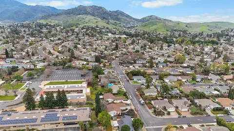 1493 Delaware Dr, Concord, CA 94521 photo 32