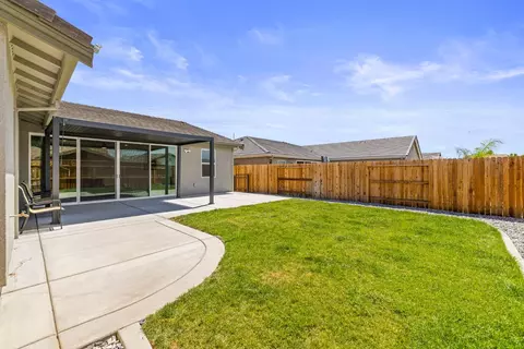 Exterior - 758 W Main St, Winters, CA 95694 photo 5 of 6