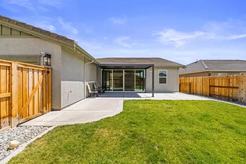 Exterior - 758 W Main St, Winters, CA 95694 photo 4 of 6