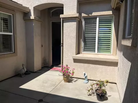 Exterior - 2261 Pillsbury Rd, Manteca, CA 95337 photo 3 of 7