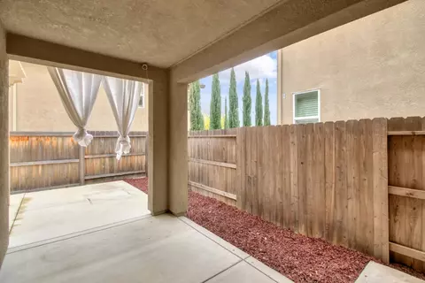 Exterior - 4554 Gray Lodge Loop, Rocklin, CA 95677 photo 5 of 9