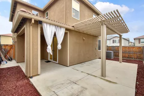 Exterior - 4554 Gray Lodge Loop, Rocklin, CA 95677 photo 3 of 9