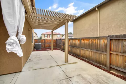 Exterior - 4554 Gray Lodge Loop, Rocklin, CA 95677 photo 9 of 9