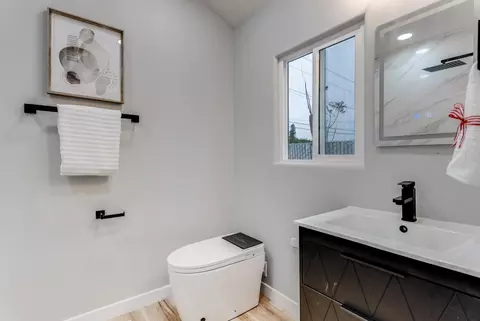 136 N Acacia Ave, Ripon, CA 95366 photo 8