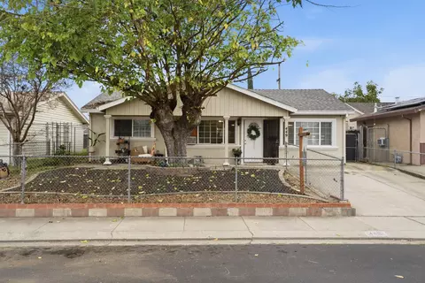 449 Chestnut Ave, Manteca, CA 95336 photo 1