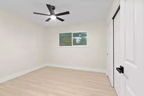 Bedroom - 2115 Valmora Dr, Stockton, CA 95210 photo 5 of 5