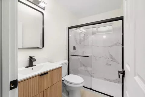 Bath - 2115 Valmora Dr, Stockton, CA 95210 photo 2 of 2