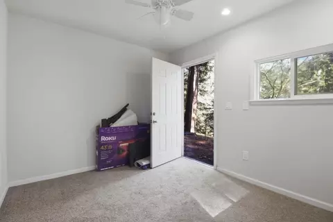 Bedroom - 4599 Rivendale Rd, Placerville, CA 95667 photo 4 of 4