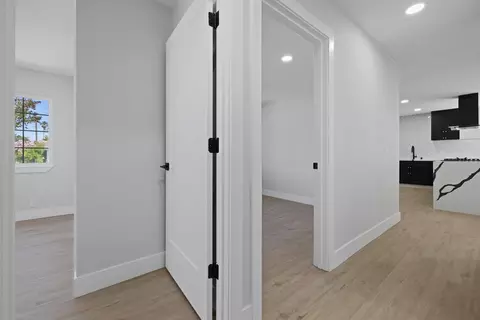 Entry Way - 5942 Ashworth Way, Carmichael, CA 95608 photo 6 of 6