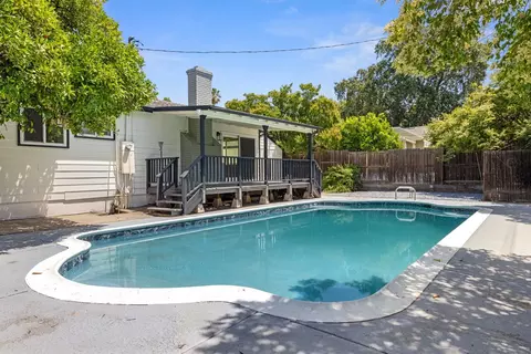 Exterior - 5942 Ashworth Way, Carmichael, CA 95608 photo 7 of 7