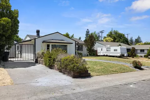 Exterior - 5942 Ashworth Way, Carmichael, CA 95608 photo 3 of 7