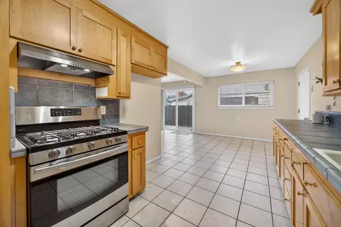 5125 Love Way, Carmichael, CA 95608 photo 9