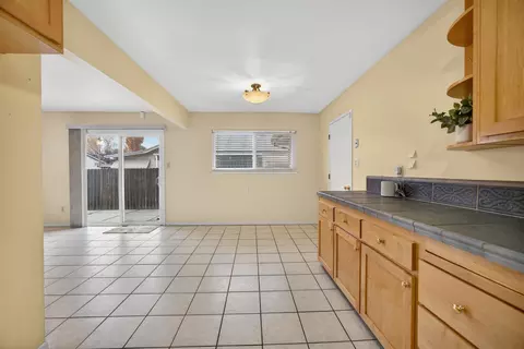 5125 Love Way, Carmichael, CA 95608 photo 10