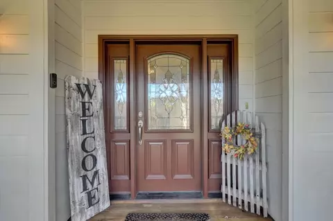 Entry Way - 12597 Wolf Rd, Grass Valley, CA 95949 photo 1 of 6