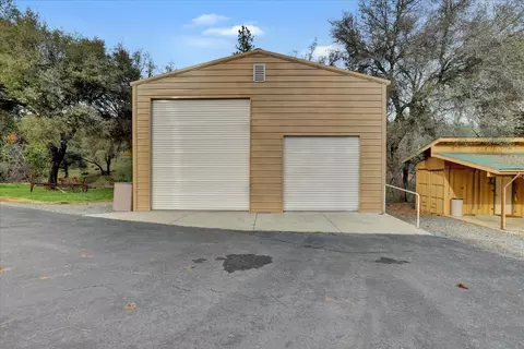 Exterior - 12597 Wolf Rd, Grass Valley, CA 95949 photo 25 of 31
