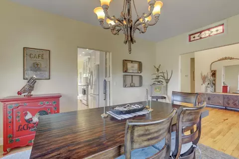 Dining - 12597 Wolf Rd, Grass Valley, CA 95949 photo 4 of 5