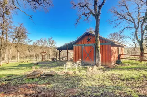 Exterior - 12597 Wolf Rd, Grass Valley, CA 95949 photo 5 of 31
