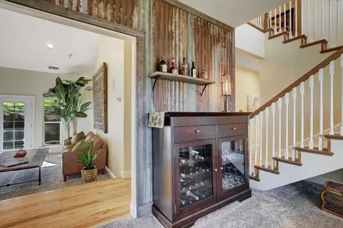 Entry Way - 12597 Wolf Rd, Grass Valley, CA 95949 photo 5 of 6