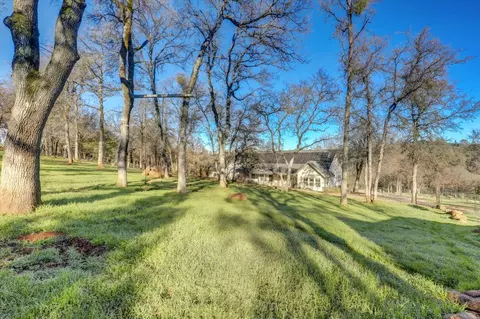 Exterior - 12597 Wolf Rd, Grass Valley, CA 95949 photo 4 of 31