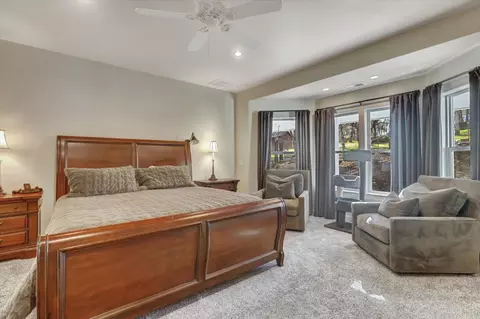 Bedroom - 12597 Wolf Rd, Grass Valley, CA 95949 photo 1 of 8
