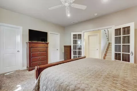 Bedroom - 12597 Wolf Rd, Grass Valley, CA 95949 photo 3 of 8