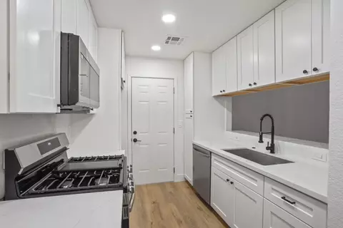 4024 Nugget Dr, Modesto, CA 95355 photo 8