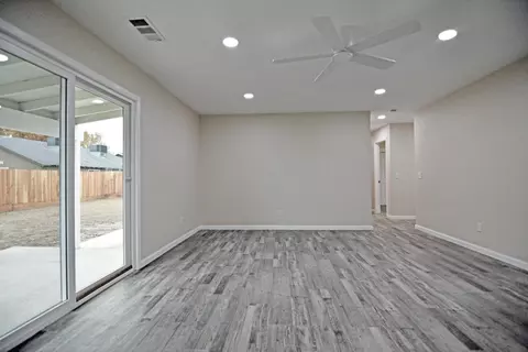 Living - 2065 Cody Ct, Turlock, CA 95380 photo 5 of 5