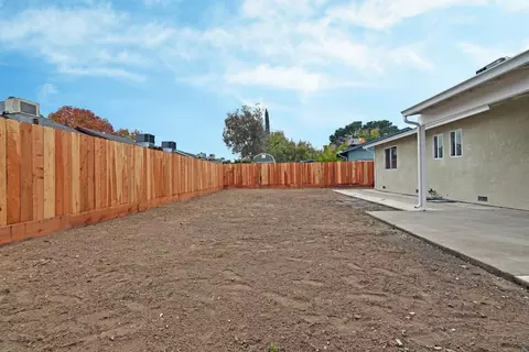 Exterior - 2065 Cody Ct, Turlock, CA 95380 photo 2 of 8