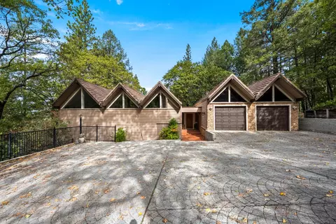Exterior - 1942 Blue Bell Ct, Cool, CA 95614 photo 7 of 19
