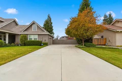 Exterior - 347 E Milgeo Ave, Ripon, CA 95366 photo 6 of 16