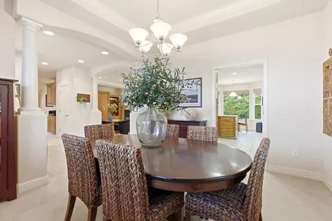 Dining - 347 E Milgeo Ave, Ripon, CA 95366 photo 2 of 3