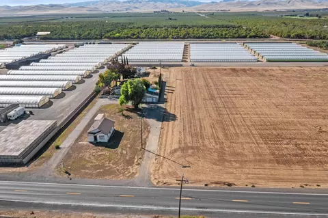 View/Area - 8547 State Highway 33, Gustine, CA 95322 photo 2 of 6