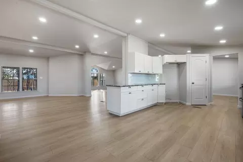 Living - 8547 State Highway 33, Gustine, CA 95322 photo 7 of 9
