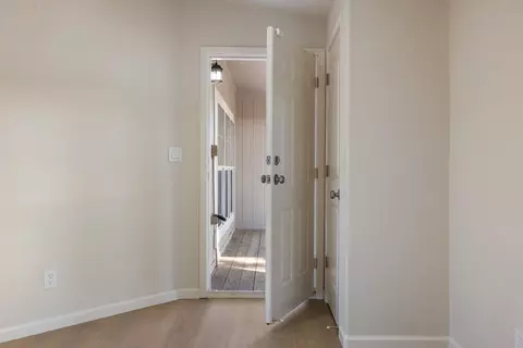 Entry Way - 8547 State Highway 33, Gustine, CA 95322 photo 1 of 3