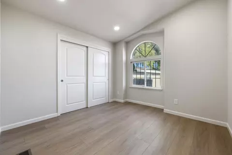 Bedroom - 8547 State Highway 33, Gustine, CA 95322 photo 1 of 2