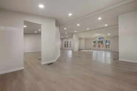 Living - 8547 State Highway 33, Gustine, CA 95322 photo 6 of 9