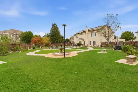 Exterior - 1502 Churcher Dr, Manteca, CA 95337 photo 7 of 8