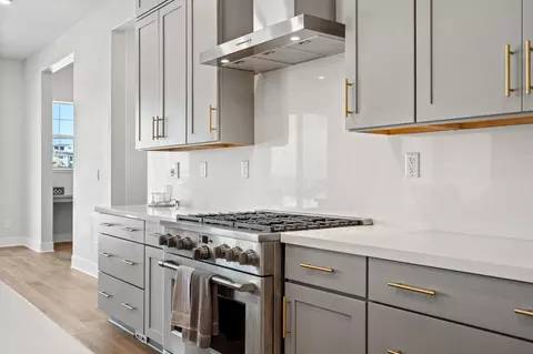 Kitchen - 14809 Rustic Ridge Cir, Folsom, CA 95630 photo 4 of 6
