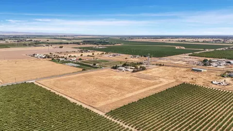 15289 N Jack Tone Rd, Lodi, CA 95240 photo 4