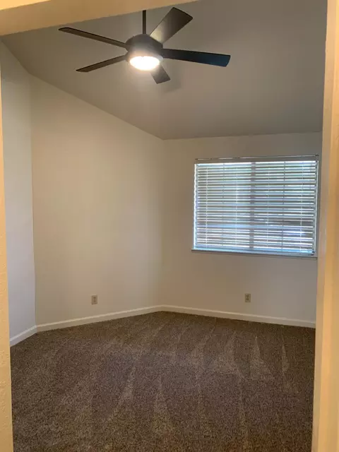 2429 Woodvale Dr, Modesto, CA 95355 photo 5